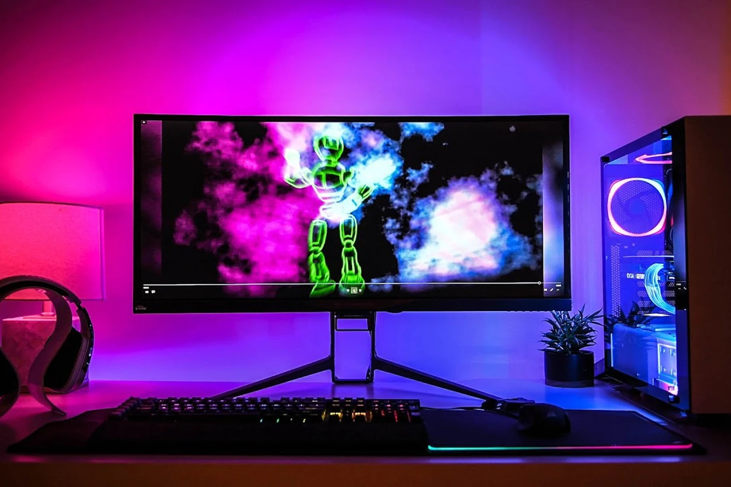 LED LIGHTS BEHIND COMPUTER AND TV SCREENS